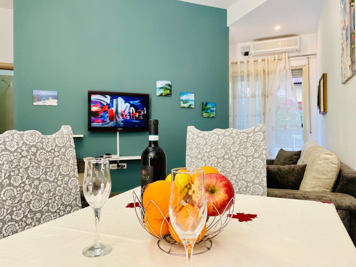 Jico Travel - Erjon Apartments Vlorë Екстериор снимка