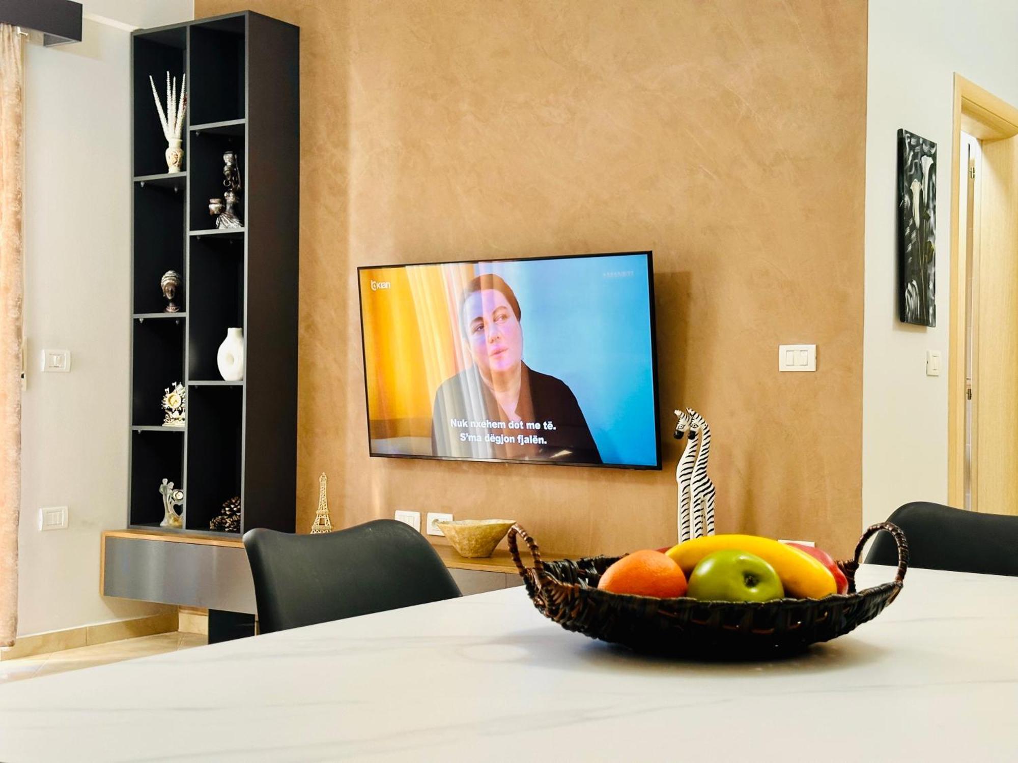 Jico Travel - Erjon Apartments Vlorë Стая снимка