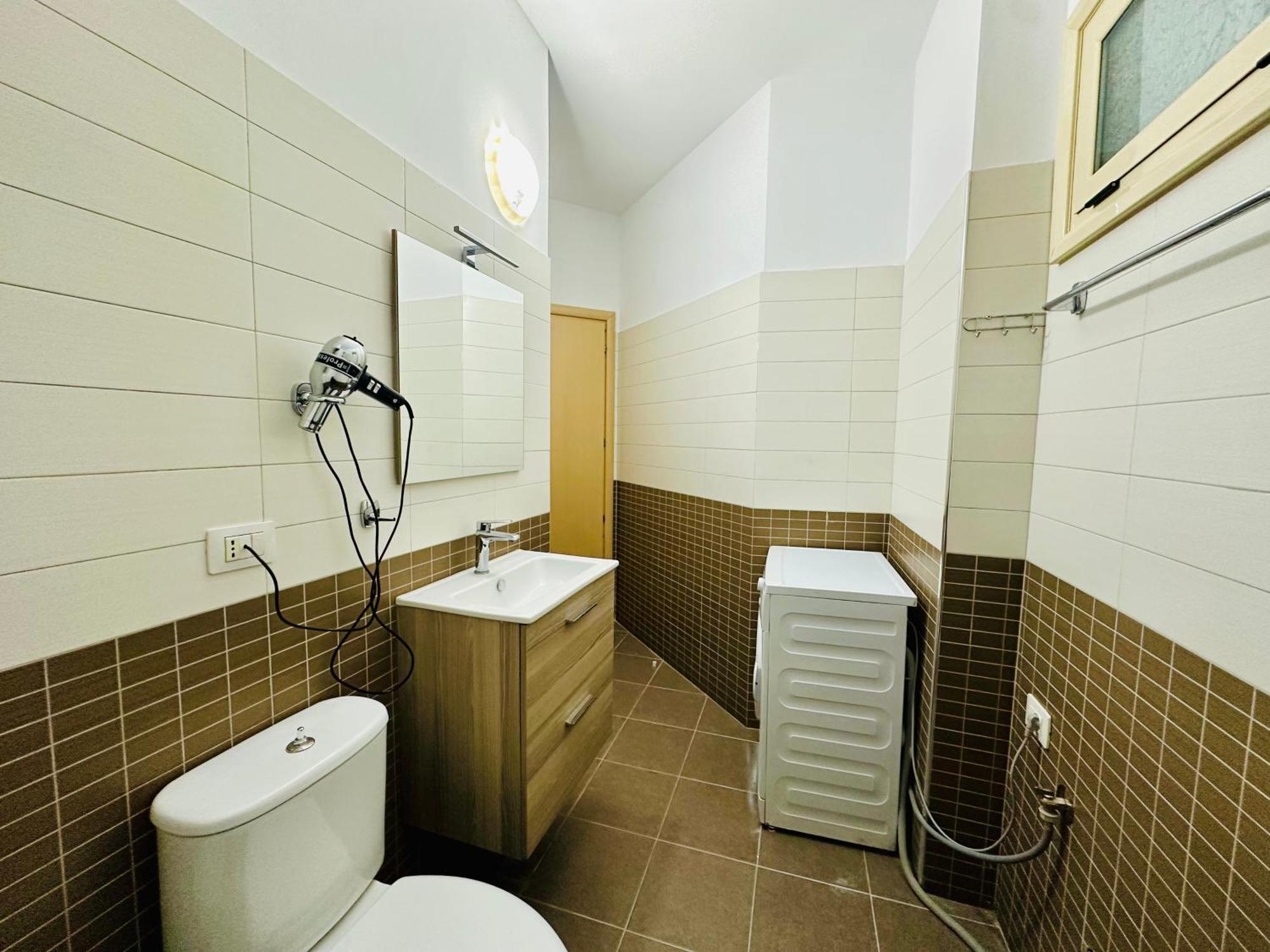 Jico Travel - Erjon Apartments Vlorë Стая снимка